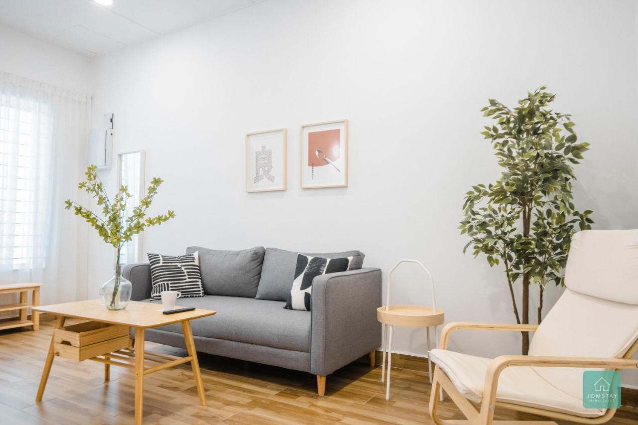 Jomstay Muji 19 & 7 Inn Ipoh Garden 8-10 Pax Ngoại thất bức ảnh